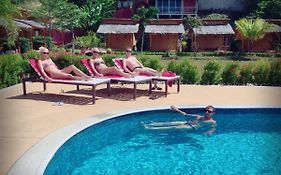 Chom Dao Resort